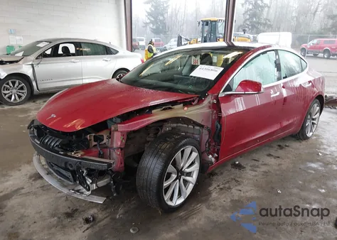 2019 Tesla Model 3 Long Range/Mid Range/Standard Range/Standard Range Plus z USA, uszkodzony, nr VIN 5YJ3E1EA9KF300999
